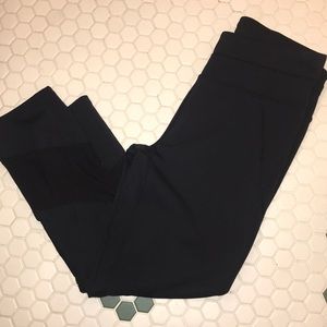 Athleta Cropped Workout Pants